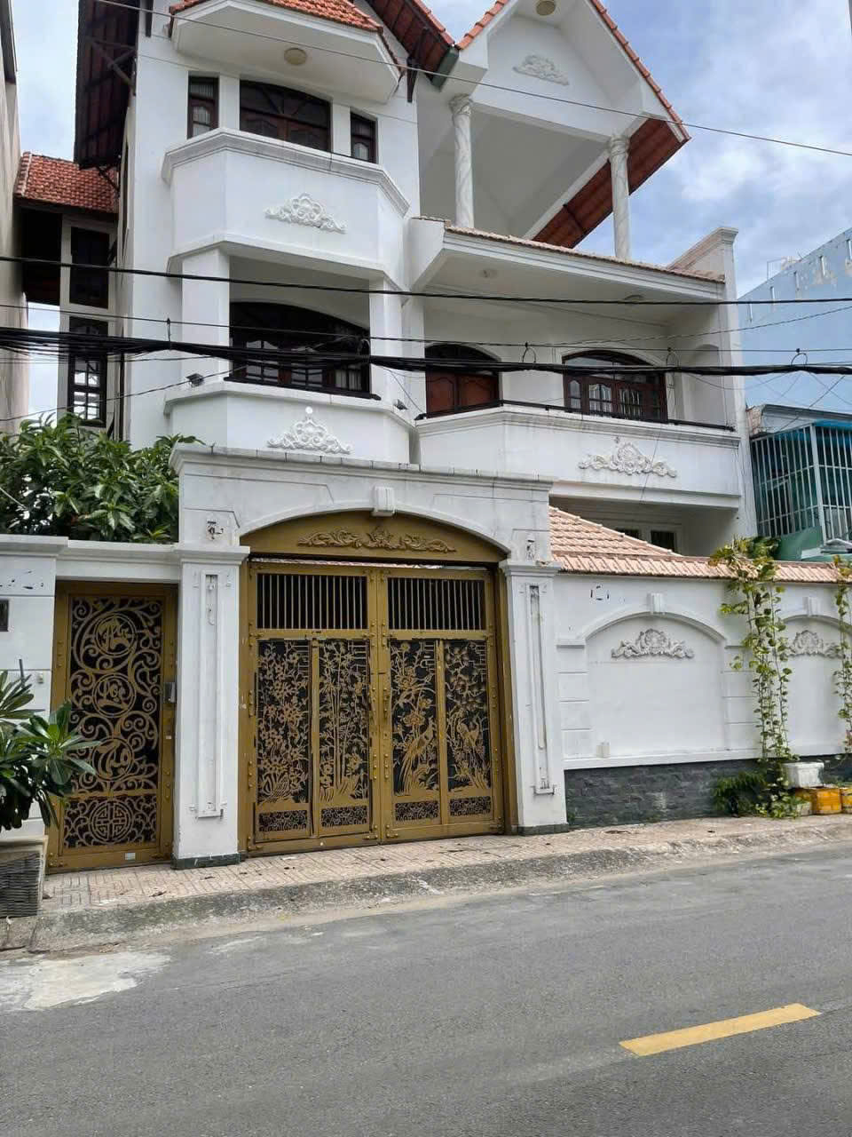 XƯỞNG KHỦNG (27x79) MẶT TIỀN TÔ NGỌC VÂN, P.THẠNH XUÂN, Q12