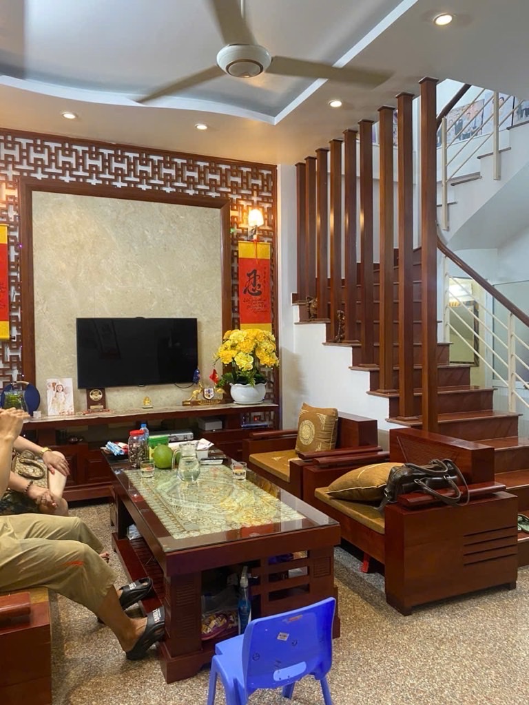 VÕ CHÍ CÔNG DT 33/40M x5 TẦNG 6,7 TỶ-NGÕ THÔNG,Ô TÔ 50M,GẦN PHỐ,GẦN HỒ TÂY