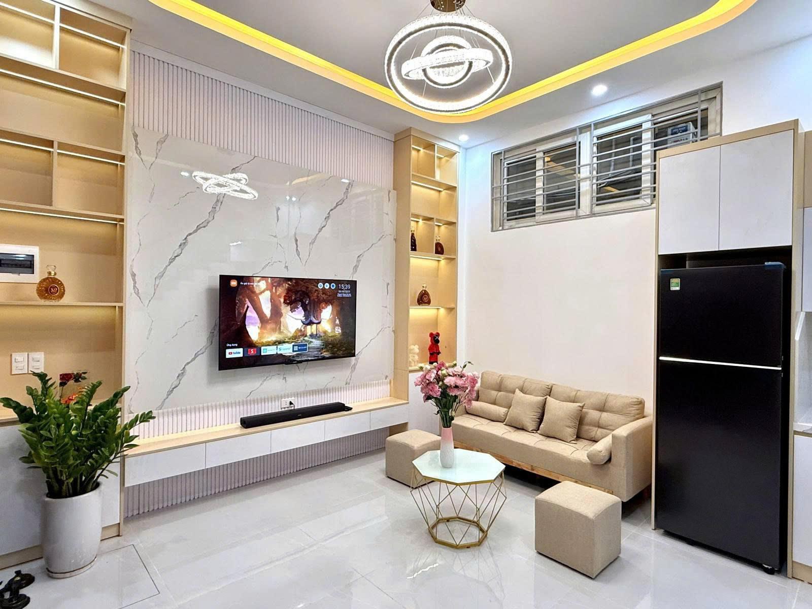 NHÀ CẦN BÁN PHỐ THỊNH QUANG MỚI ĐẸP GIÁ RẺ Ở NGAY