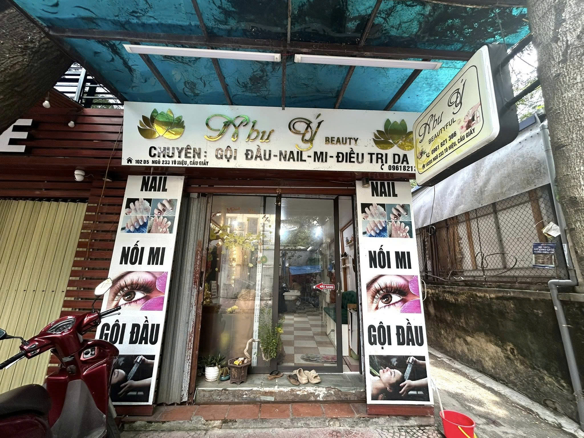 CHÍNH CHỦ SANG GẤP LẠI TIỆM Tiệm vẫn hoạt động bình thường, có sẵn lượng khách quen ổn định
