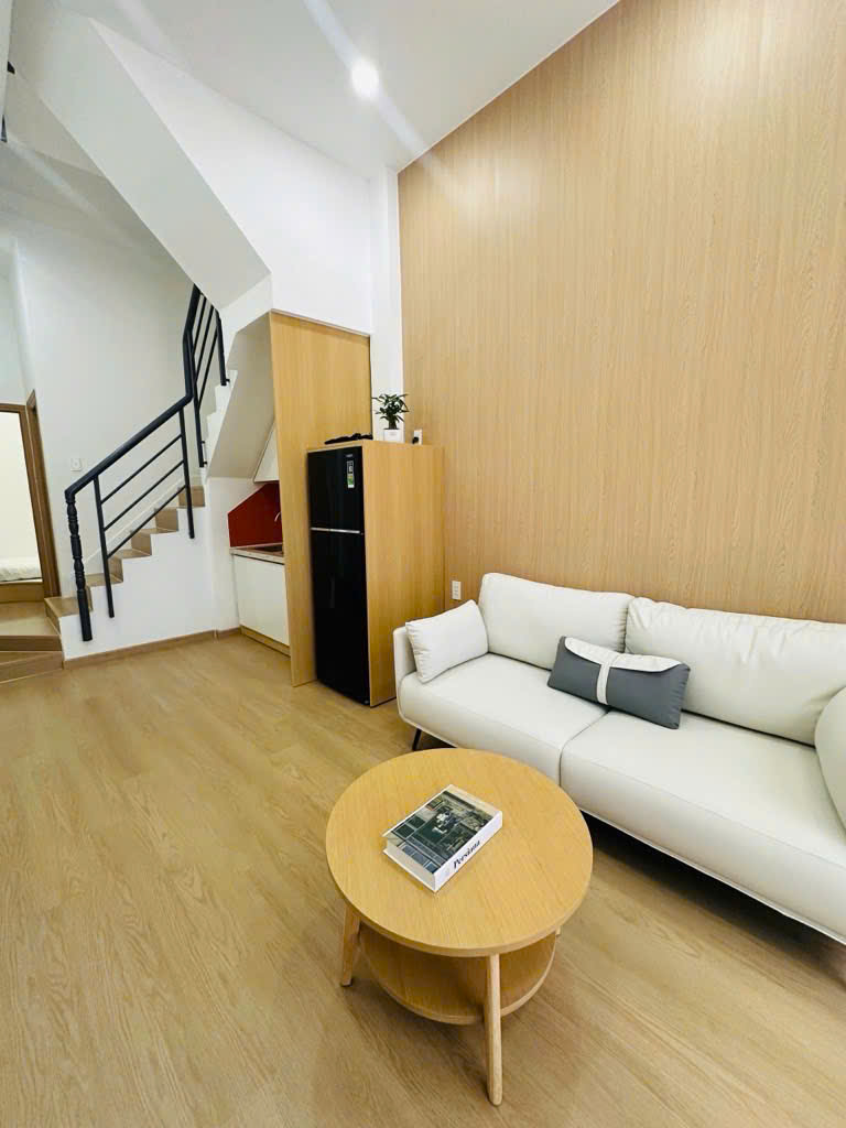 NGAY NGÃ 4 PHÚ NHUẬN- HẺM 3M - 3 PHÒNG NGỦ - TẶNG TOÀN BỘ NỘI THẤT - CHỈ 5.15 TỶ