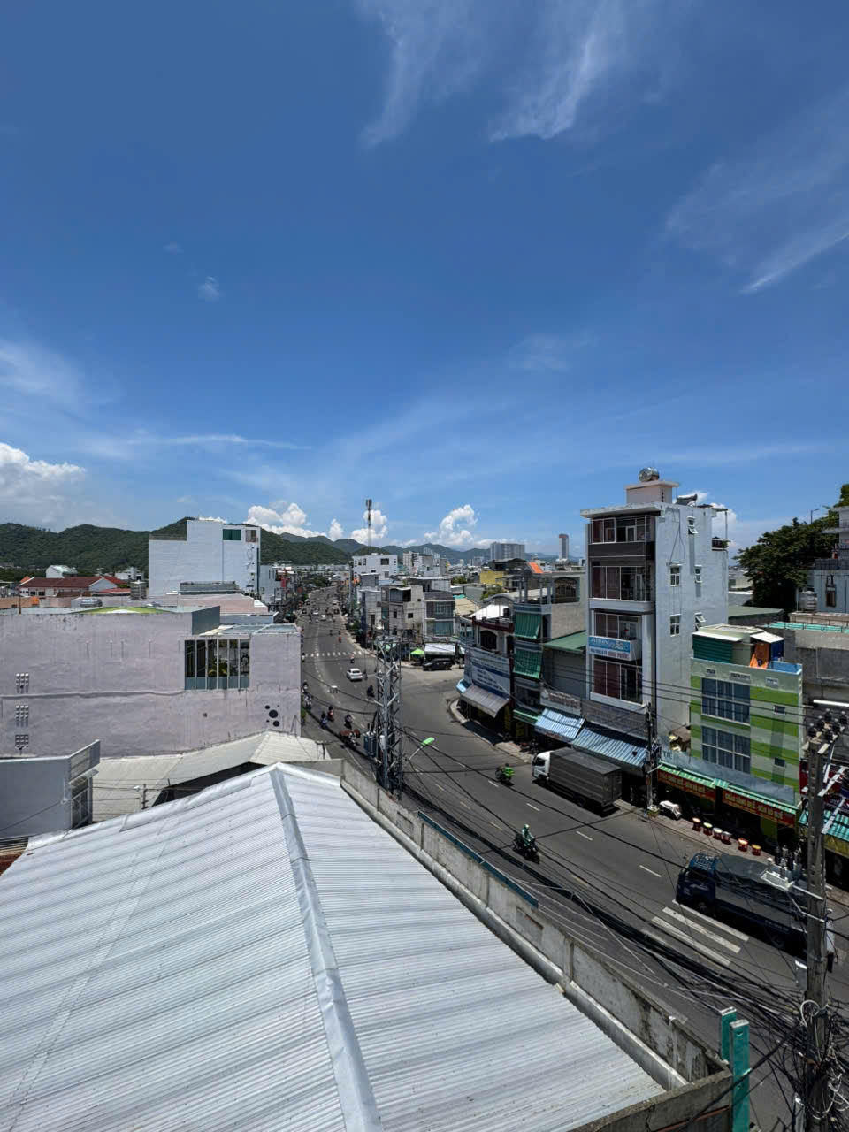 CHỈ 3,850 TỶ – SỞ HỮU NGAY NHÀ 4 TẦNG 1 TUM TRUNG TÂM NHA TRANG gần biển