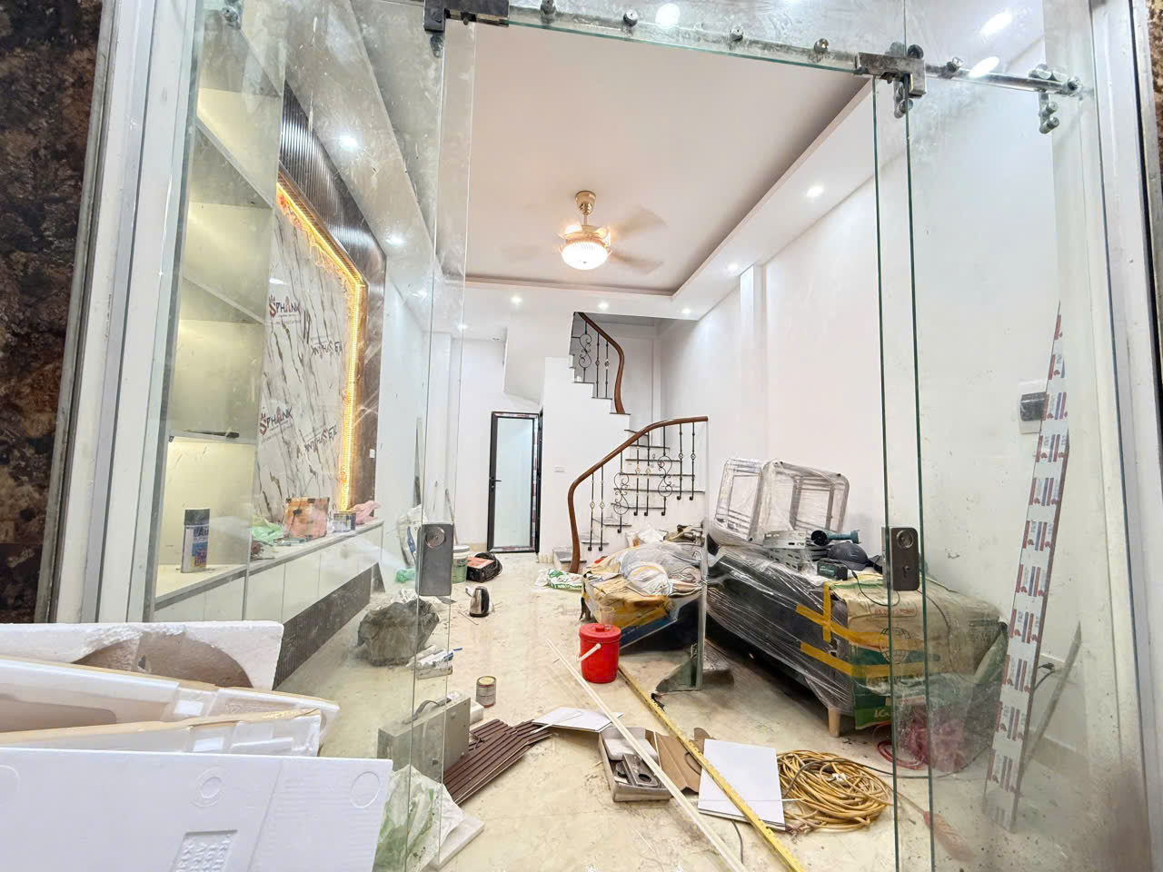 SIÊU PHẨM HOÀNG SÂM, NGÕ NÔNG, GẦN PHỐ, VIEW THOÁNG MÁT, FULL NỘI THẤT 34 m, 4 tầng, mt 3.6m, 7,35 tỷ