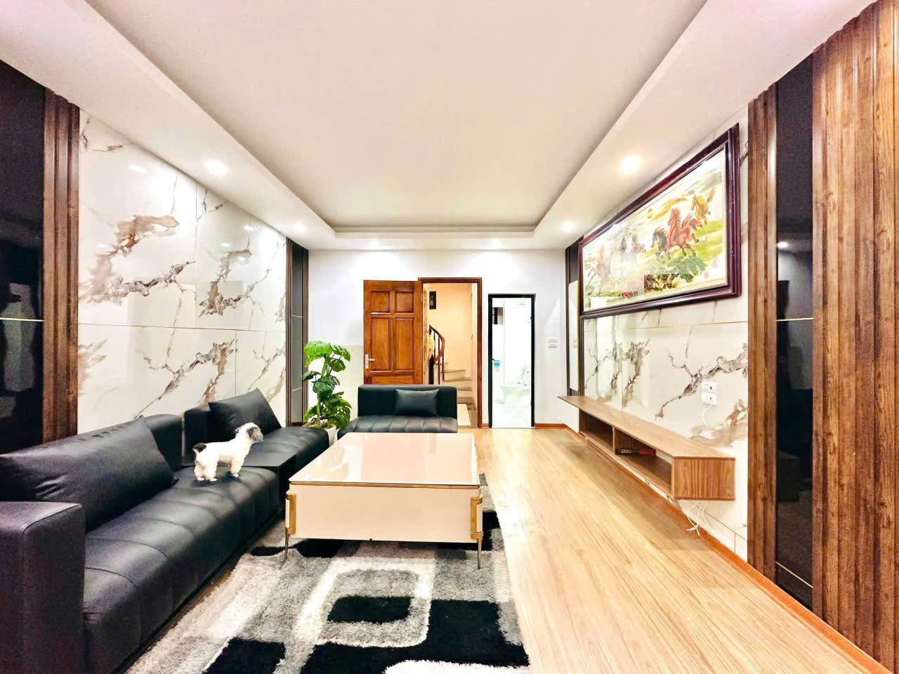 6 TẦNG THANG MÁY - GẦN HỒ VĂN CHƯƠNG - MẶT TIỀN ĐẸP - THOÁNG TRƯỚC SAU - NGÕ NÔNG- Văn Chương 39 m, mt 4.1 m, 9.68 tỷ