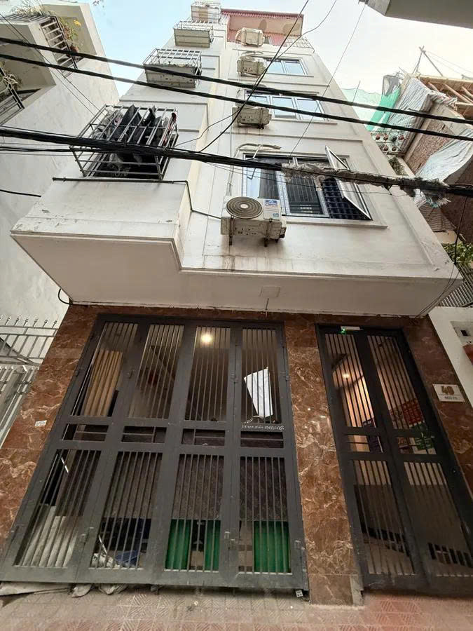 Bán nhà 5 tầng x 75m khu Vạn Phúc - Hà Đông - Hà Nội . Gía 16.95 tỷ - Thang máy - Vị trí đẹp - 2 mặt ngõ trước sau - 17