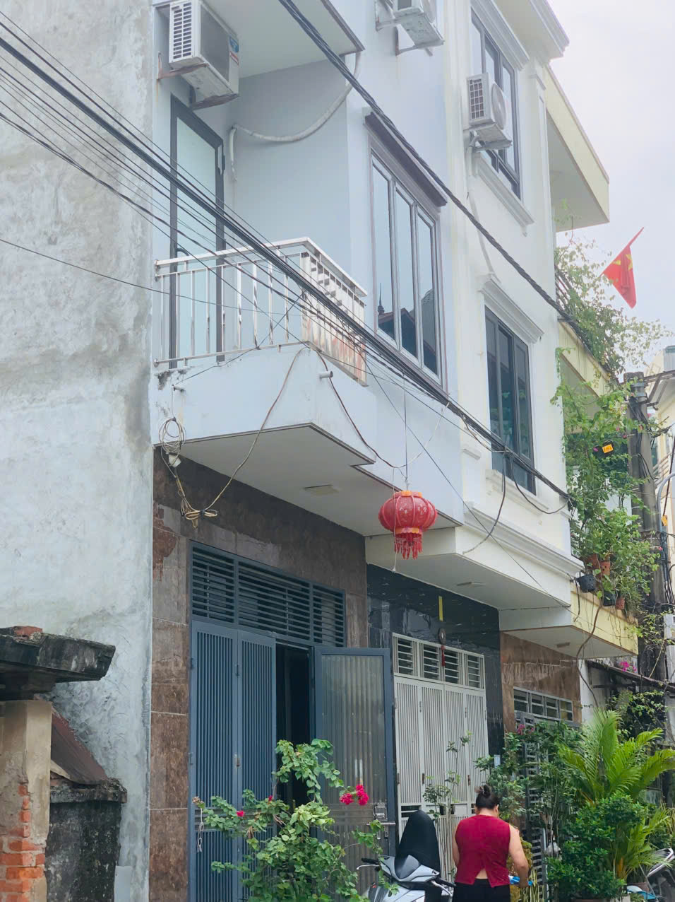 Bán nhà phân lô Kim Đồng – 61m² – 5 tầng – mặt tiền 5m – ô tô đỗ cửa