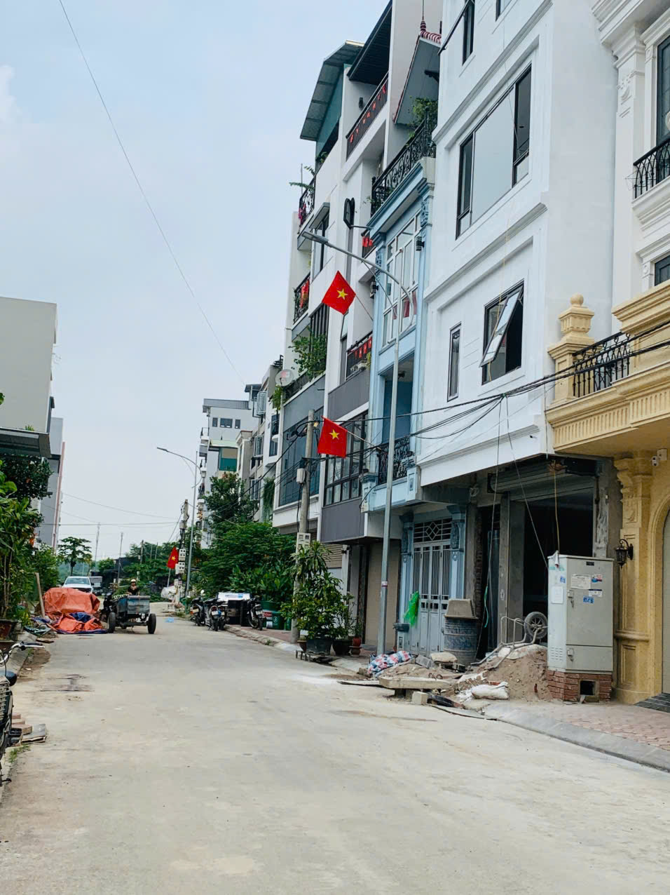 Nhà đẹp phố Tân Mai, Lương Khánh Thiện, sát Hồ Đền Lừ, đầy đủ nội thất ở hoặc cho thuê VP siêu đẹp