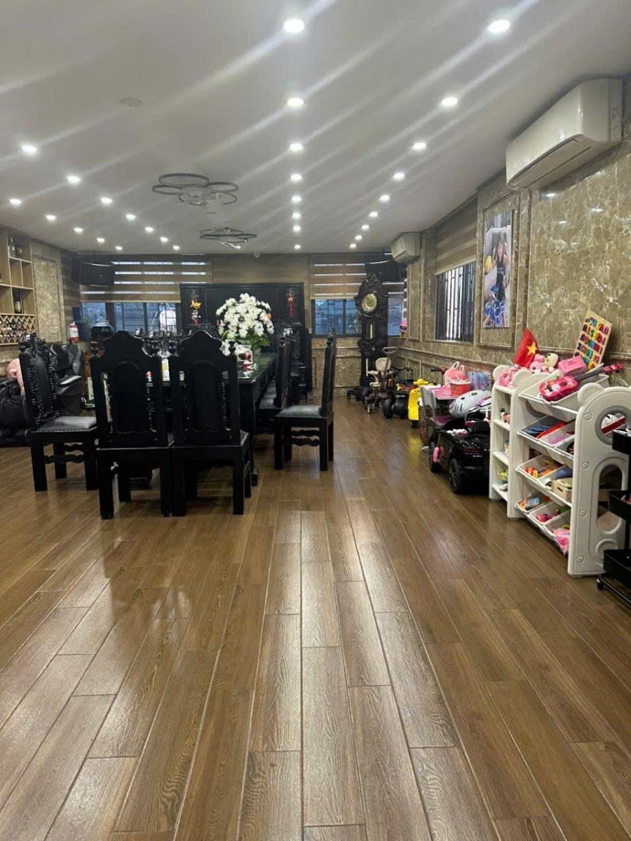 BÁN NHÀ MẶT PHỐ NGUYỄN KHUYẾN TRUNG TÂM ĐỐNG ĐA 54M2 6 TẦNG