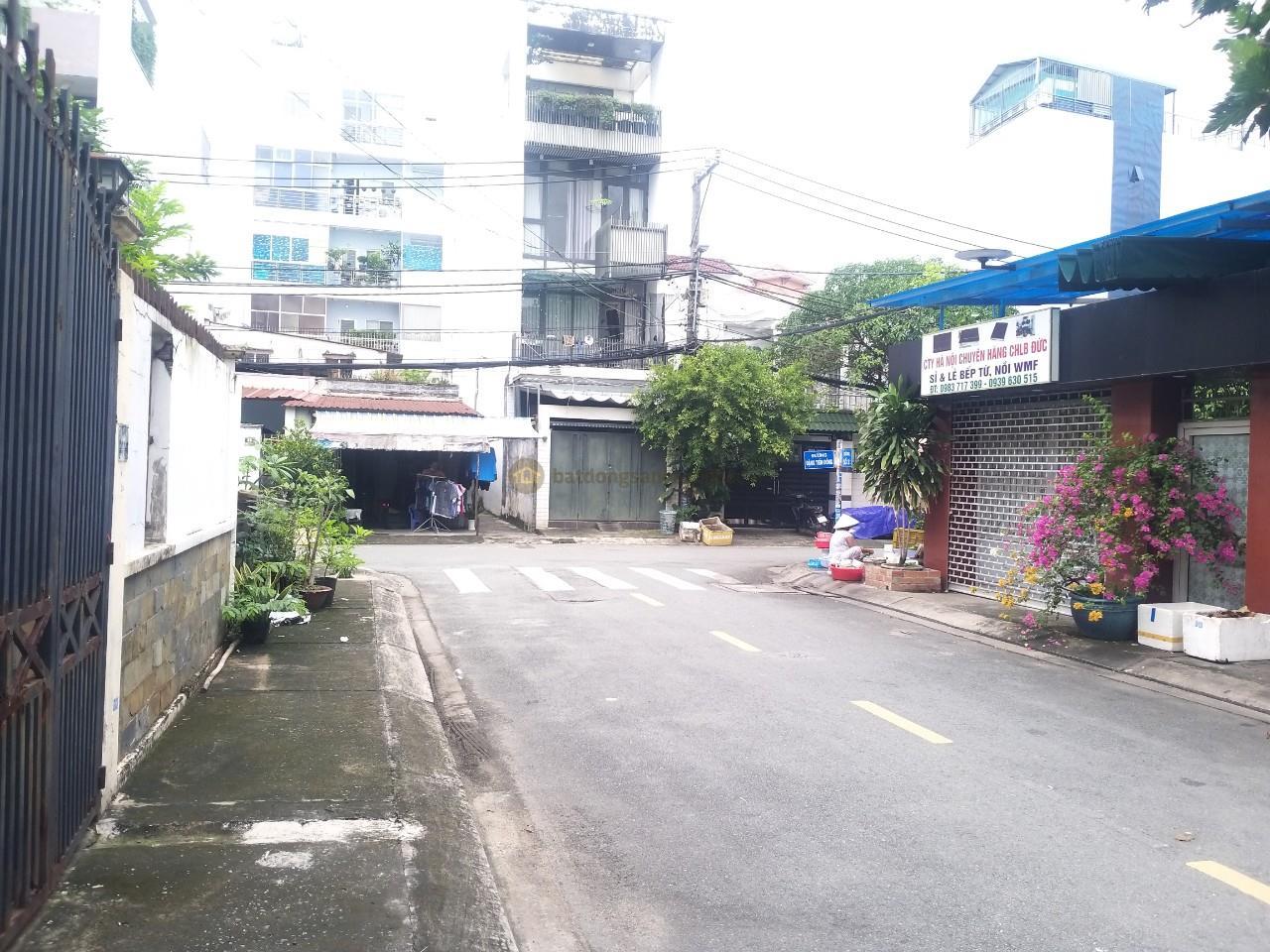  85m2