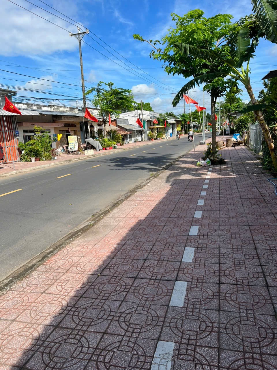 Chính chủ cần bán nhanh lô đất mặt tiền có sẵn 7 phòng trọ và 2 nhà cấp 4 phường Mỹ Ngãi, Đồng Tháp