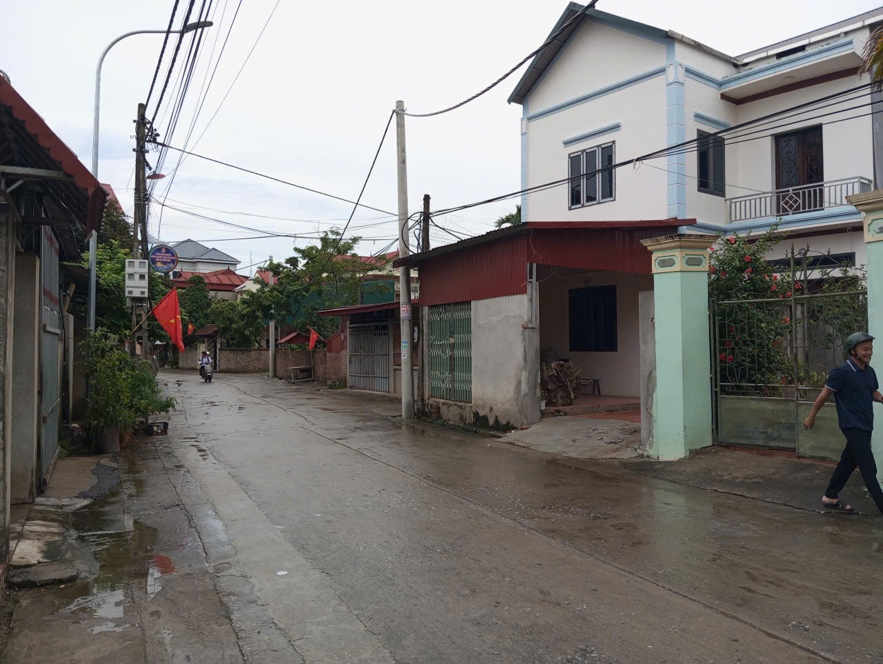 Bán đất Thuận Thành, Bắc Ninh. 90m2 * mt 5m * 2,3 tỷ. ô tô tránh, vỉa hè.