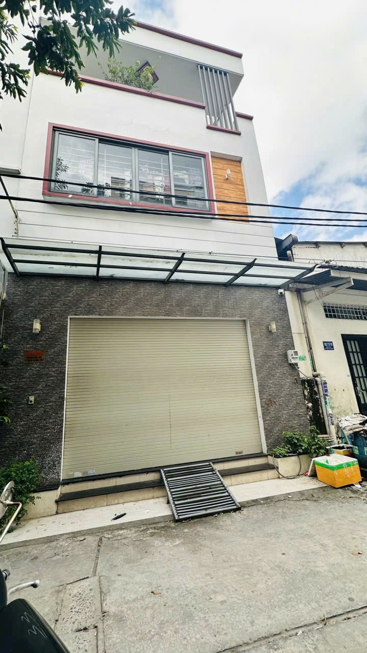 Nhà hẻm Hồ Văn Long, Bình Hưng Hòa B dt 55m2 2 lầu 3pn 4wc giá 5,5 tỷ