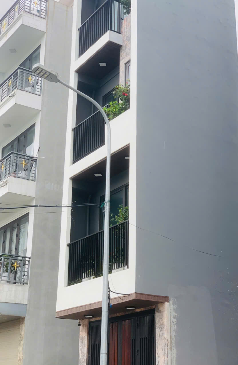 Bán nhà mặt phố Trần Đại Nghĩa – Lô góc hiếm 2 mặt tiền, vỉa hè rộng, kinh doanh mọi loại hình