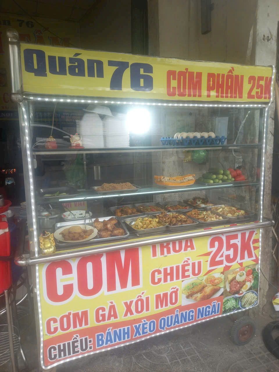 CHÍNH CHỦ Cần sang gấp tiệm cơm tại 43 đường 18B, Bình Hưng Hòa A, Bình Tân. - Sang nhanh giá cực rẻ, cam kết ko