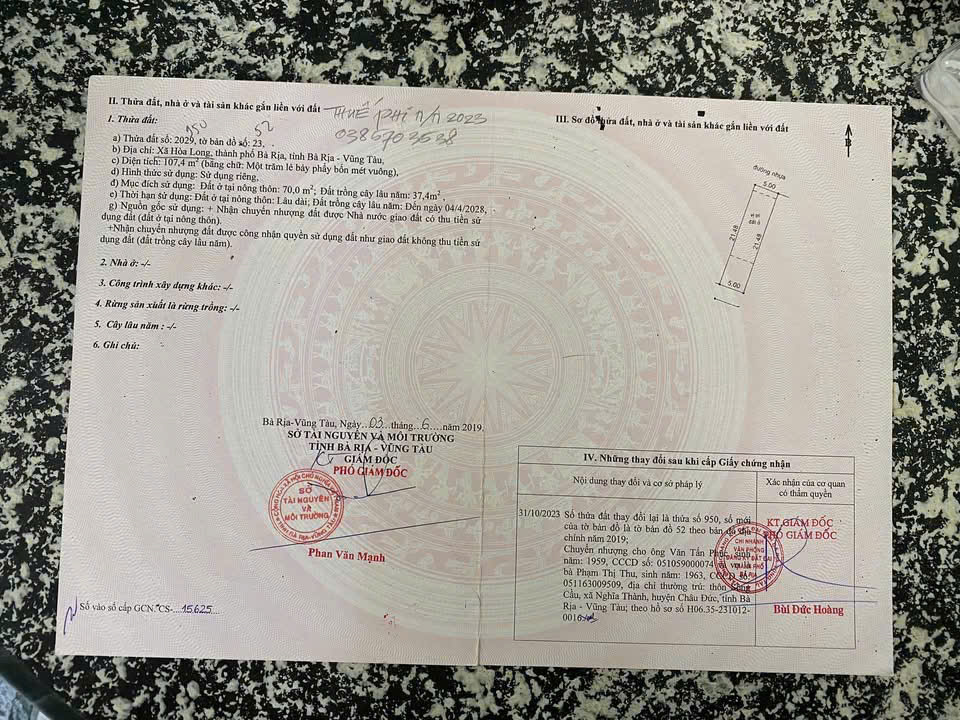 Nền nhà đối diện công viên cây xanh giá chỉ 1ty150