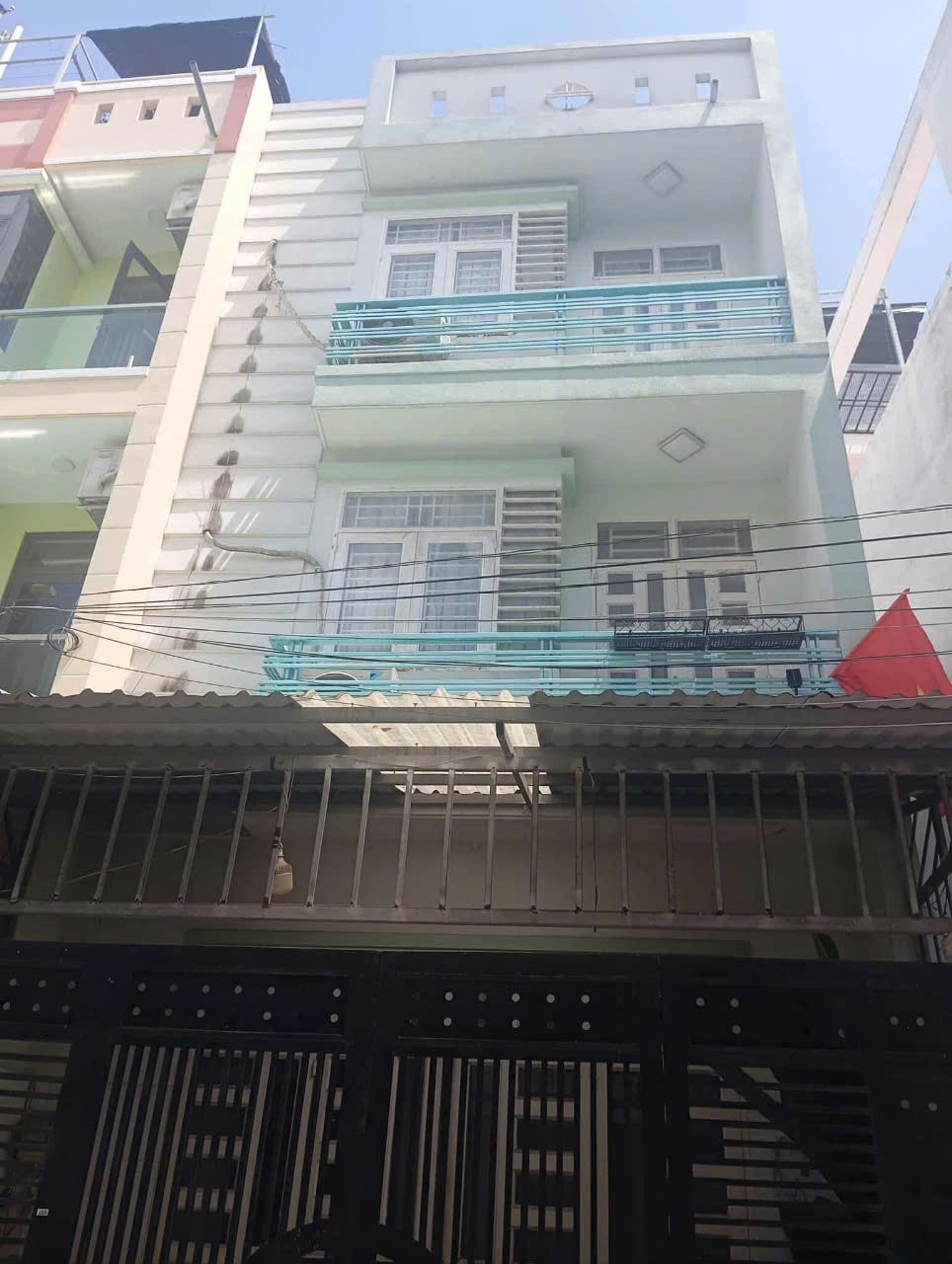 NHÀ ĐẸP – GIÁ TỐT ĐẦU TƯ LÀ SINH LỜI CẦN BÁN NHANH 3 căn nhà tại quận 12, TPHCM