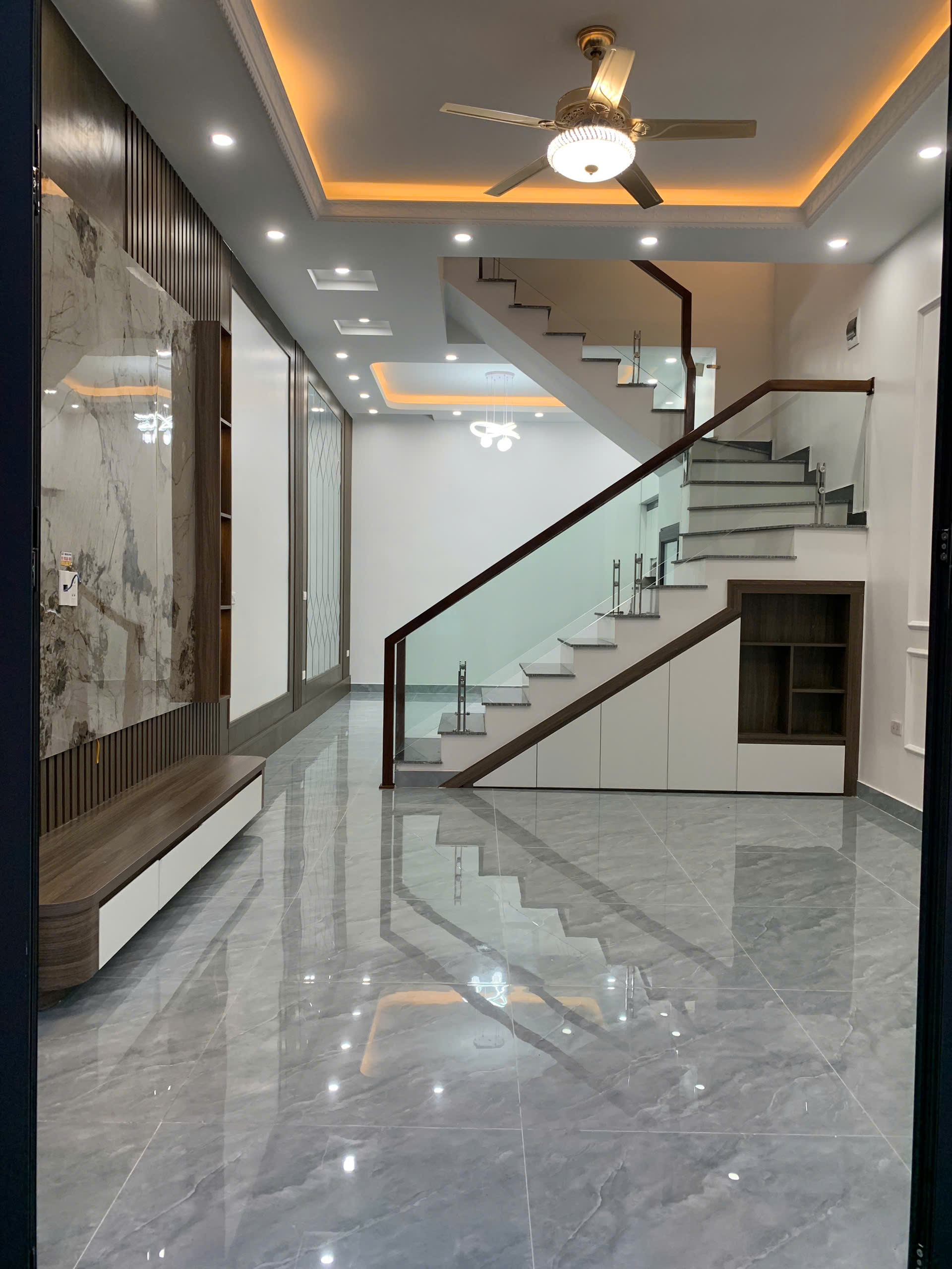 Bán Nhà 3 Tầng Mặt Ngõ Đằng Hải – Hải An – Hải Phòng Vị Trí Đẹp, Giá Hợp Lý