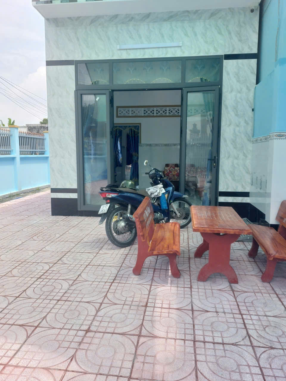 Nhà mới xây mặt tiền Nguyễn Thị Hé, xã Tân Thông Hội, Củ Chi tổng dt 210m2 , 2pn 2wc giá 2,5 tỷ