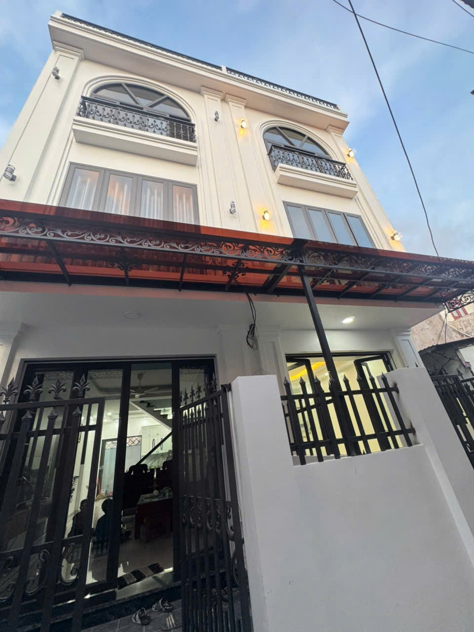 Bán Nhà 4 Tầng Mới Xây Tại Hải An – Có Sân Cổng Trước Sau, Giá Chỉ 3,45 Tỷ