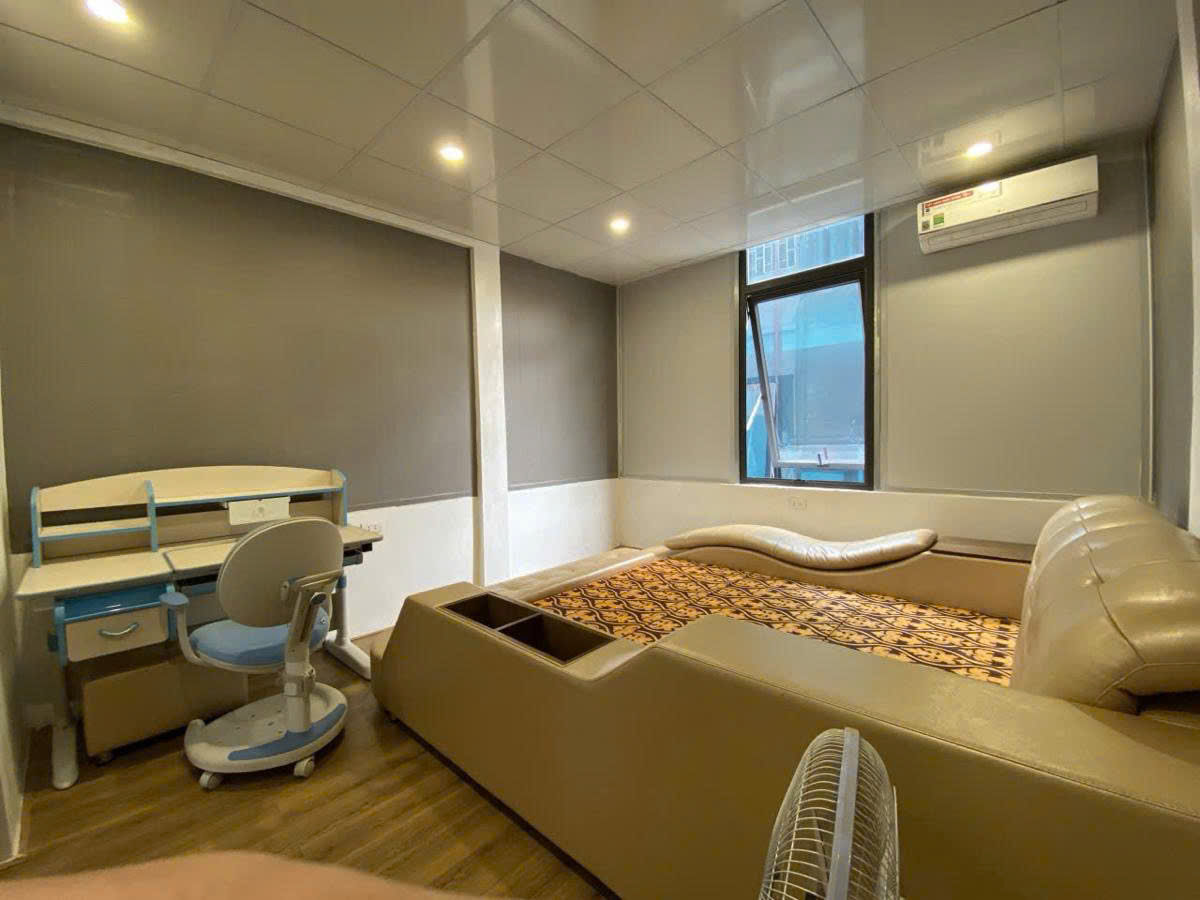 Pl THÁI HÀ MẶT NGÕ Ô TÔ - LÔ GÓC - KINH DOANH.Dt 30m2 5 tầng mt 3.6m Giá 14.5 tỷ