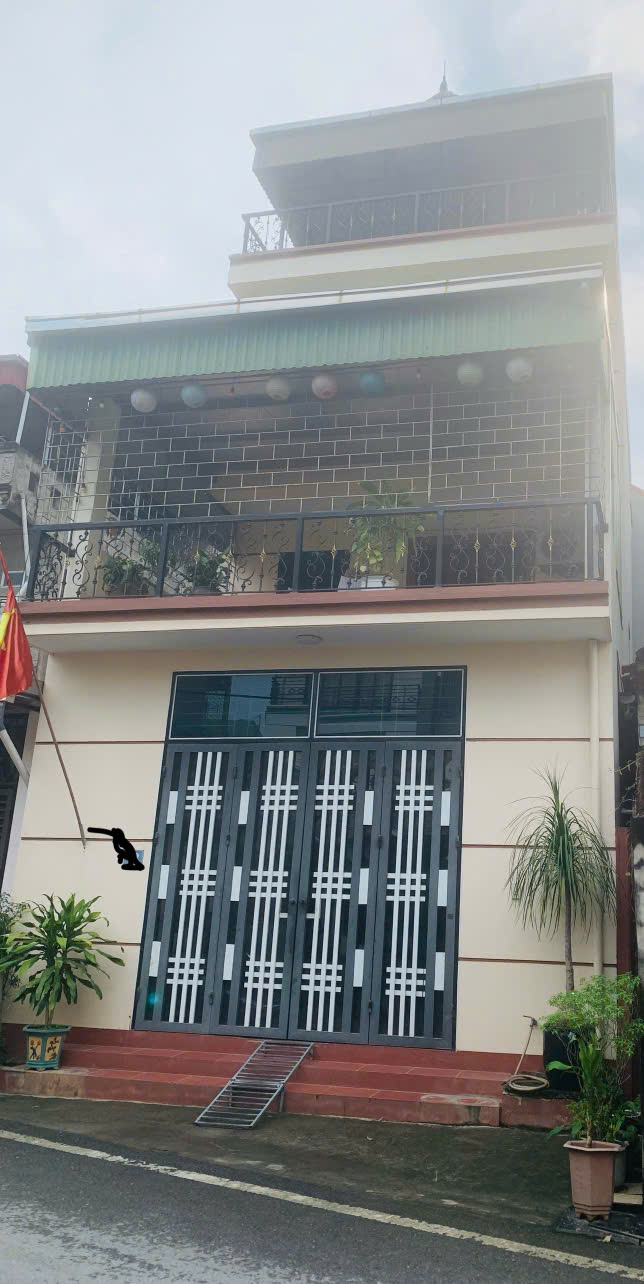  80m2