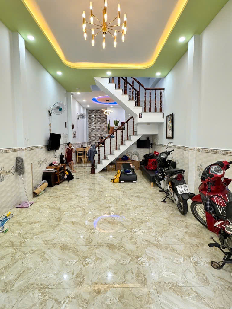 NHÀ ĐẸP GIÁ TỐT - HẺM XE HƠI THÔNG - NGUYỄN TƯ GIẢN, PHƯỜNG 12, GÒ VẤP - SÁT MẶT TIỀN - XE HƠI NGỦ TRONG NHÀ - GIÁ CHỈ