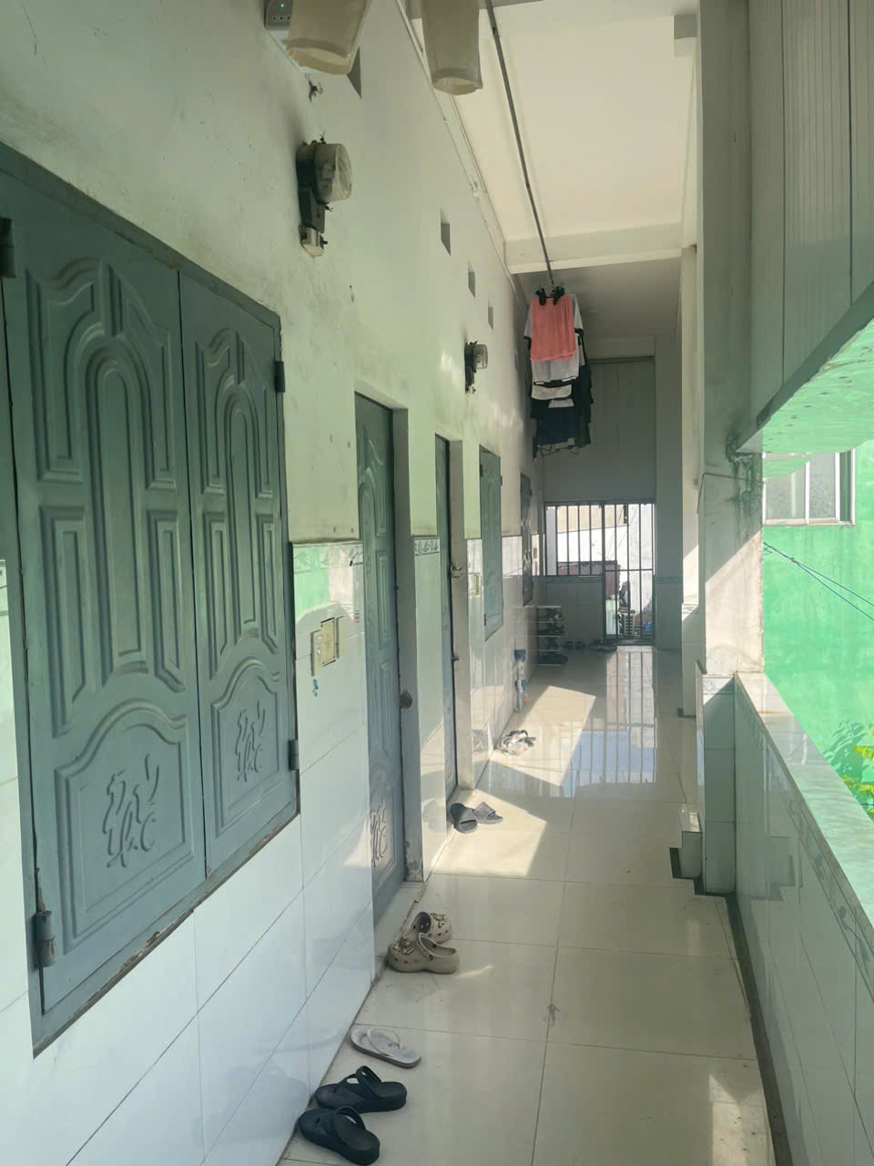 Dãy trọ mặt tiền đường 9 tăng nhơn phú B, DT 166m, 4 tầng