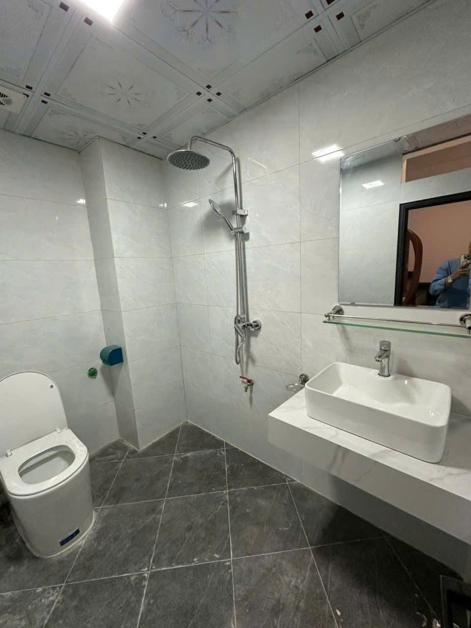 Siêu Phẩm Lô Góc Mới Xây Full NT Xịn Xò Siêu Đẹp Ở Ngô Quyền,HĐ,Ô Tô Lùi Cửa.Giá 8.5Tỷ CóTL