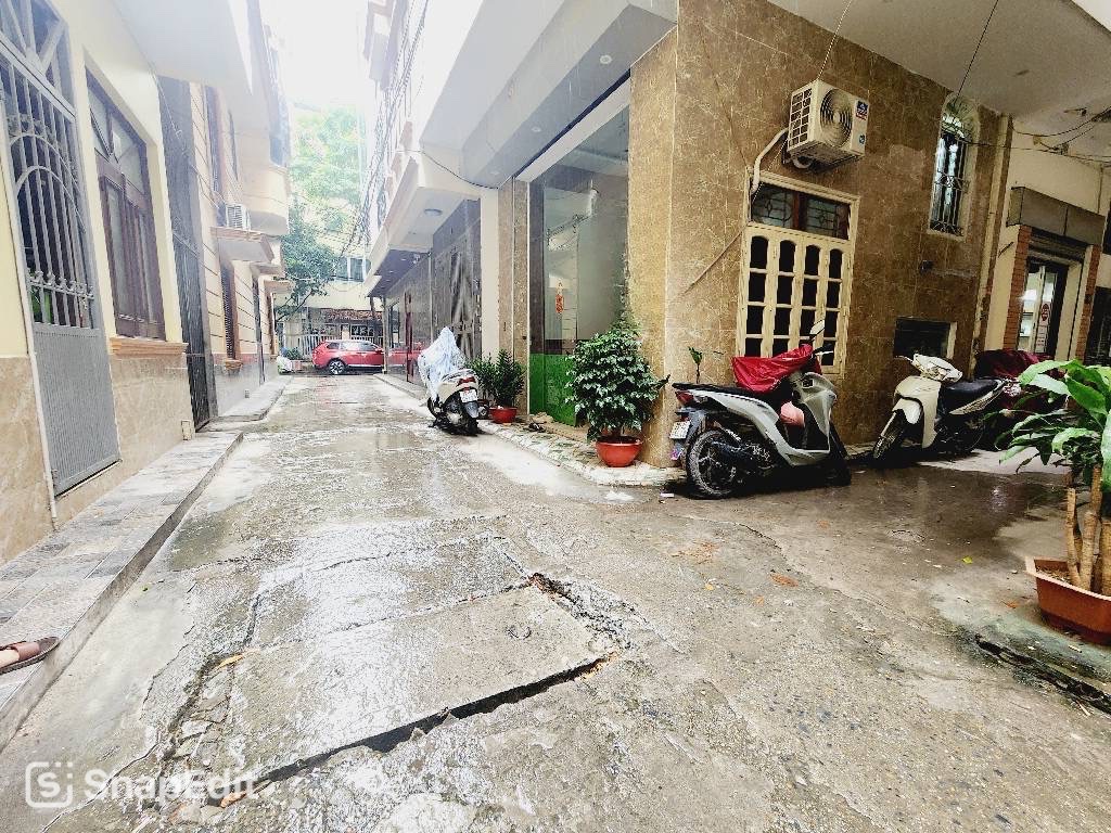 MAI DỊCH 32M x MT 4M GIÁ 8,5 TỶ-LÔ GÓC NGÕ THÔNG KINH DOANH,Ô TÔ QUA NHÀ