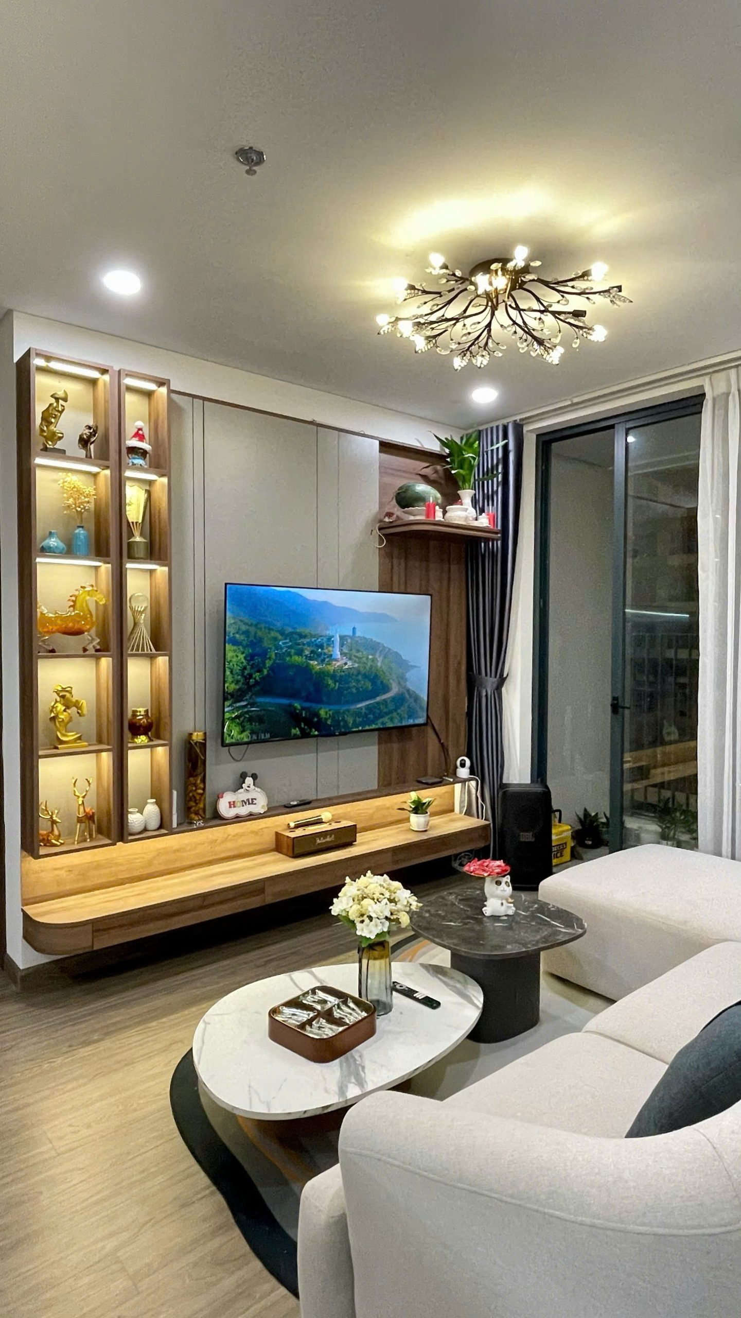 BÁN CĂN FPT PLAZA 2 ĐÀ NẴNG - HỘ FULL NỘI THẤT CAO CẤP - HƯỚNG NAM MÁT MẺ