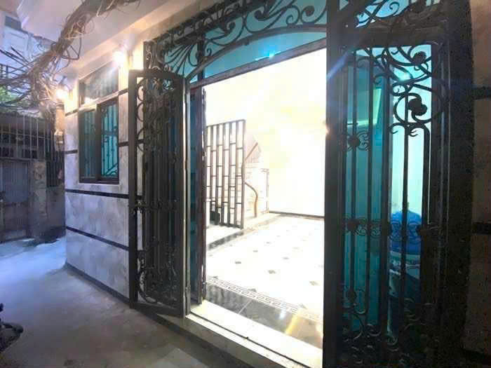 NHÀ MỚI- ĐẸP Chợ Khâm Thiên 37m22 X 4 tầng MT 4.5m,8.25 tỷ Đống Đa.