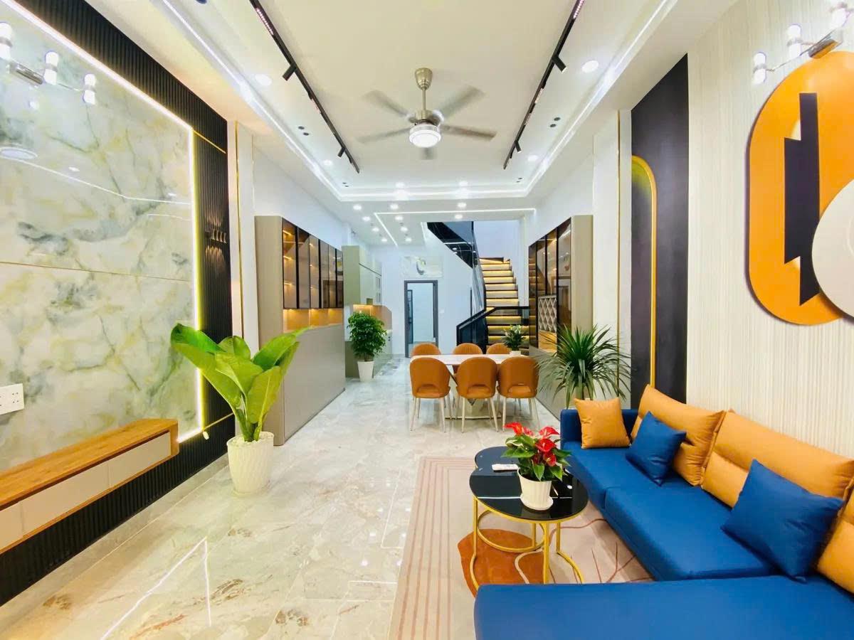 BÁN NHÀ 2 TẦNG – HẺM XE HƠI – BÌNH TÂN – GẦN TÂN KỲ TÂN QUÝ – DT 4x18 – NHỈNH 6 TỶ