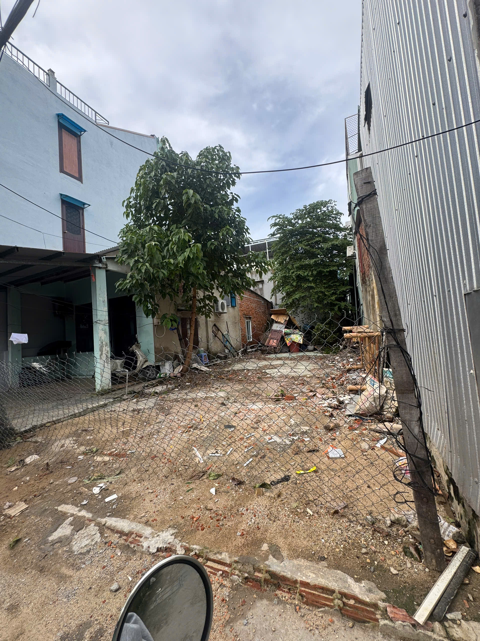 CHỦ GẤP BÁN HẠ CHÀO 400 TRIỆU GIÁ MỚI 4.5TỶ 92m2 (5.4x17)m