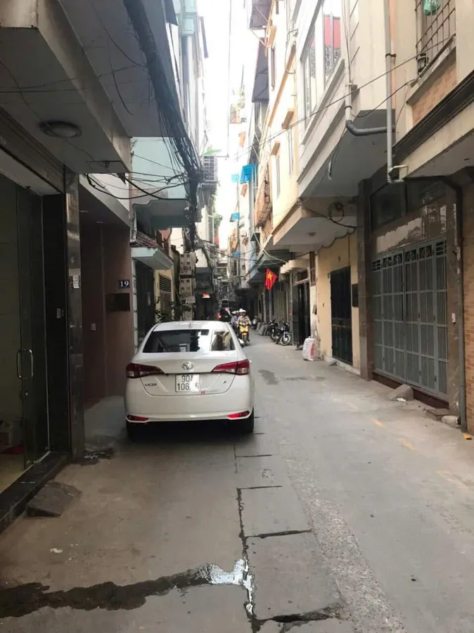 Bán Nhà Nguyễn Xiển. Thanh Xuân. Ô Tô. DT 59m2. MT 3,5m. 5 Tầng. Giá 18.8 Tỷ