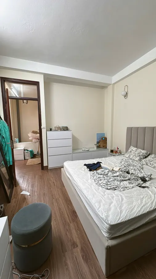 NHÀ ĐẸP PHÂN LÔ Ô TÔ VÀO NHÀ Phố Nguyễn Sơn 45 m2 4 Tầng 11.5 tỷ Long Biên Hà Nội.