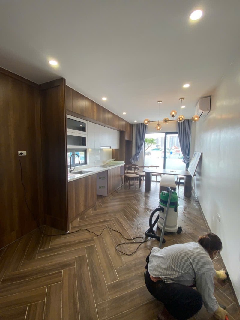 BÁN NHÀ ĐẸP NGỌC THỤY – LONG BIÊN 6 TẦNG THANG MÁY – Ô TÔ VÀO NHÀ – FULL NỘI THẤT 11,8 TỶ