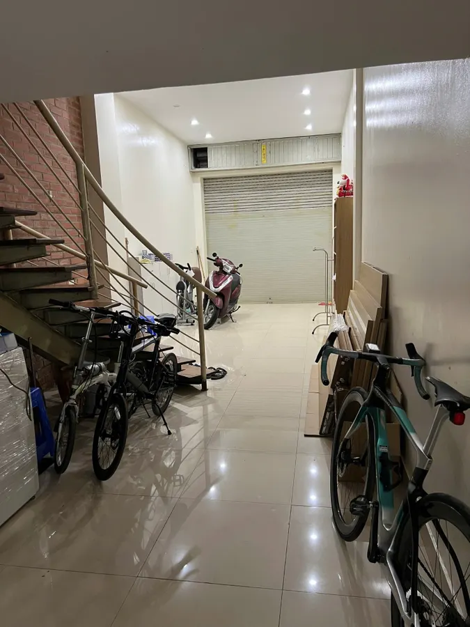 NHÀ PHÂN LÔ VIP PHẠM TUẤN TÀI, CẦU GIẤY - VỈA HÈ - Ô TÔ TRÁNH ĐỖ NGÀY ĐÊM - CÓ Ô CHỜ THANG MÁY