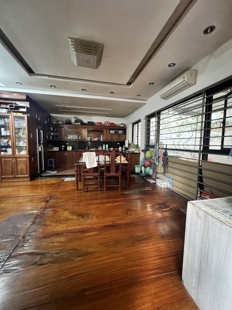 BIỆT THỰ SÂN VƯỜN SIÊU ĐẸP – XUÂN ĐỈNH, BẮC TỪ LIÊM 245m² – 4 tầng – MT 15m – Giá 51 tỷ (thương lượng)