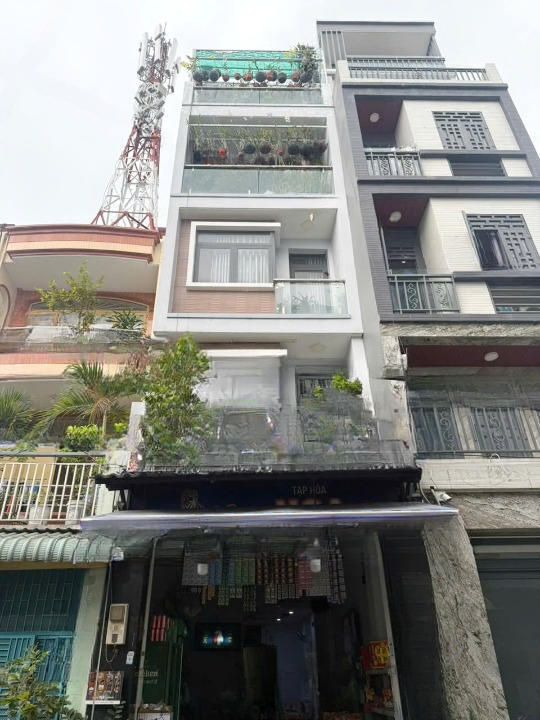 Bán nhà 5 tầng hẻm xe hơi Dương Bá Trạc P1 Q8