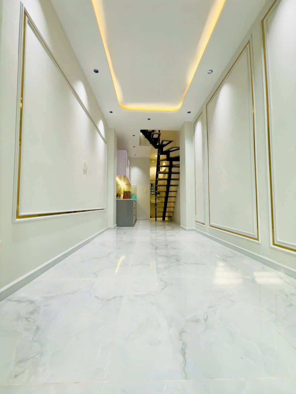 Bán nhà 2 tầng mới xây Ba Đình P8Q8 . Giá 2,68 tỷ TL