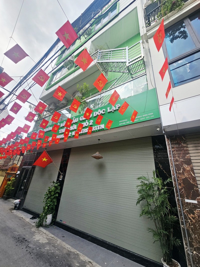 NHÀ ĐẸP XUÂN ĐỈNH – THANG MÁY – 3 THOÁNG – MẶT TIỀN 8M – KHU VIP NGOẠI GIAO ĐOÀN – GIÁ 30 TỶ