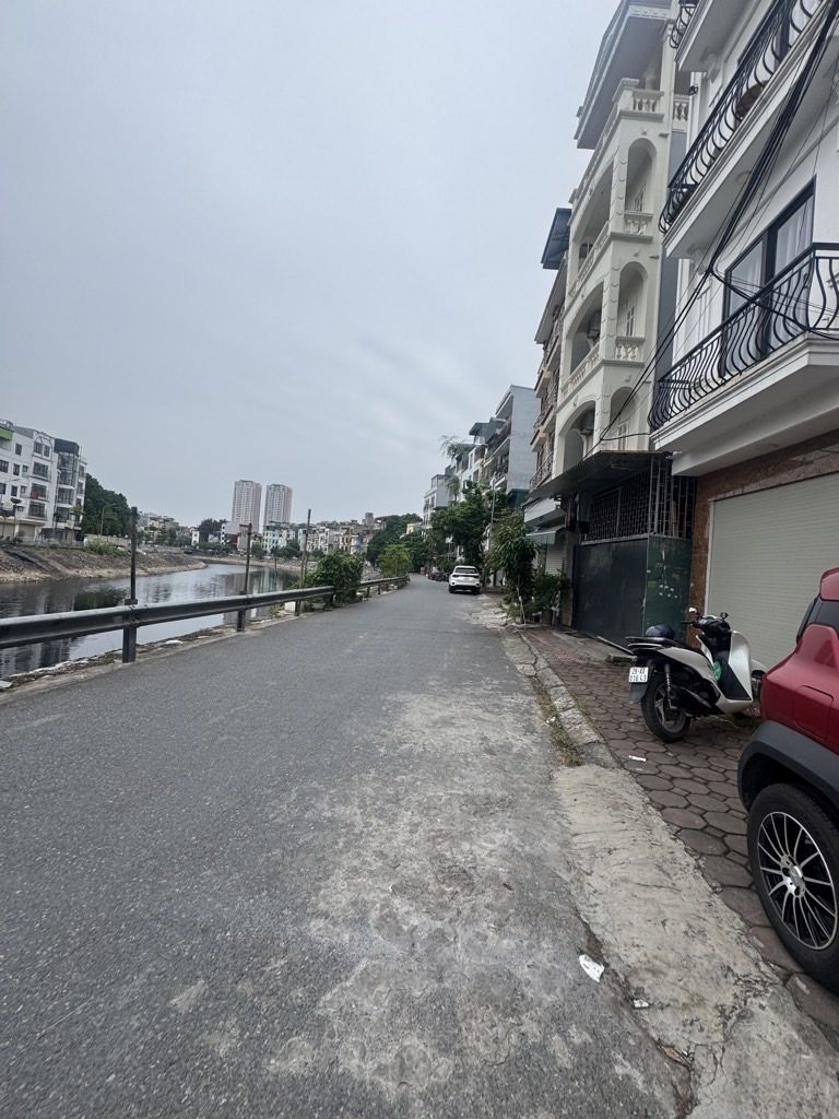 Bán nhà Ngọc Hồi, Thanh Trì, Gần ô tô, 32m2, 5.8tỷ