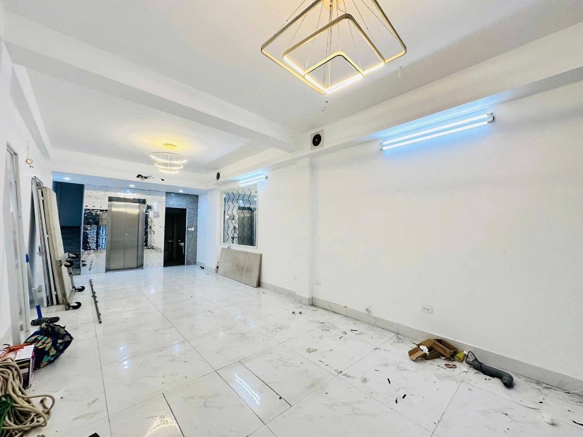 Nhà Nguyễn Khang - 7 Tầng Thang Máy - Ngõ Thông KD - 52mx6T - MT 4.1M - 15.5 Tỷ