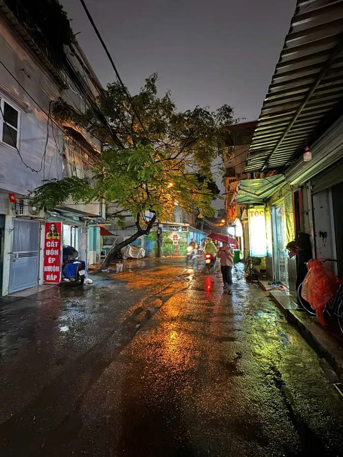 KHÔNG THỂ TIN! bán nhà THANH XUÂN. Ô TÔ TRÁNH - KINH DOANH - 220 TRIỆU/M