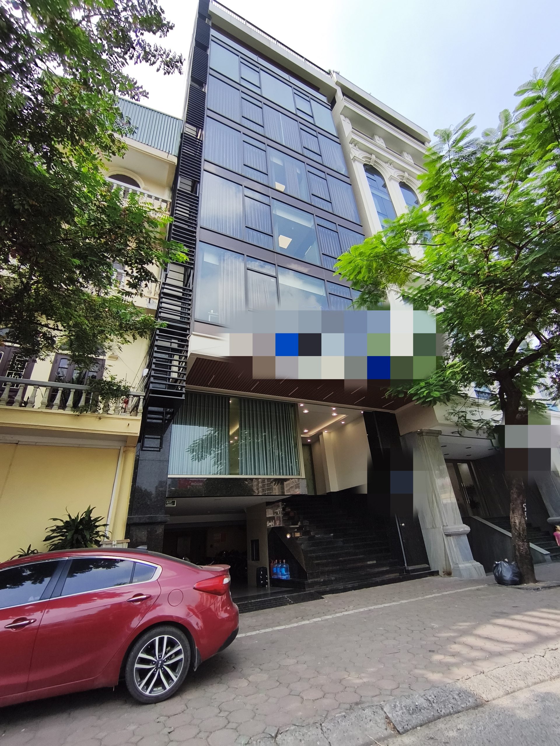Bán toà nhà 7 tầng có hầm MP Vương Thừa Vũ - Trường Chinh , DT 181m MT 6m, 59 tỷ có thương lượng.