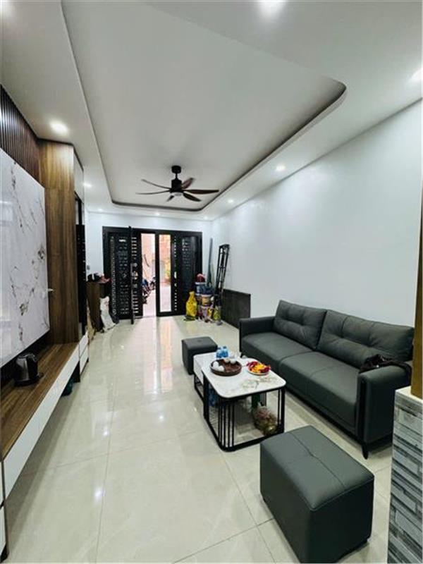 Nhà Văn Hội – Cổ Nhuế 39m2, 5 tầng, gara ô tô, thiết kế hiện đại, giá 6.4 tỷ