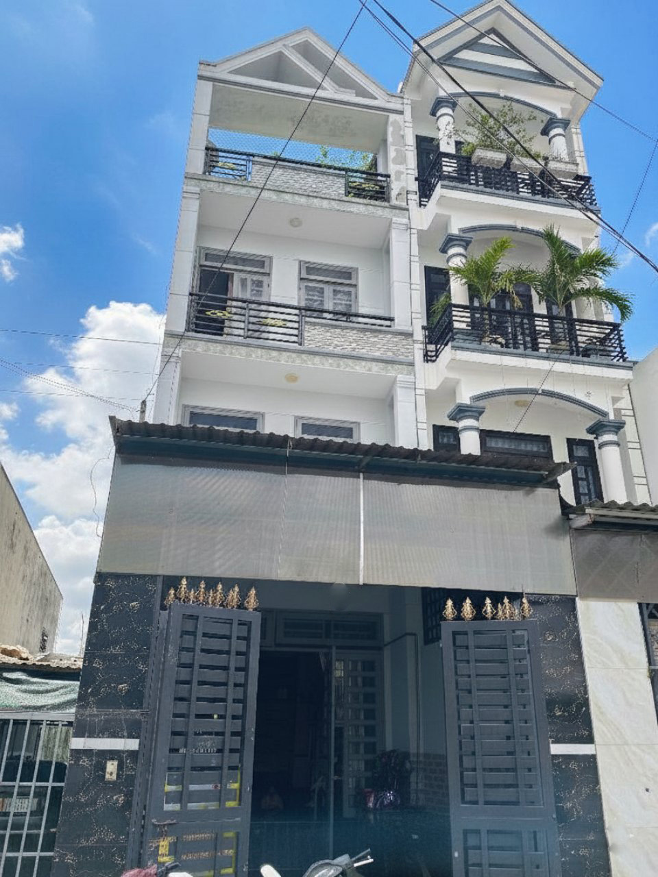 Nhà Vuông SHR 4 tầng HXH né 76m2 – Nguyễn Ảnh Thủ Quận 12 S