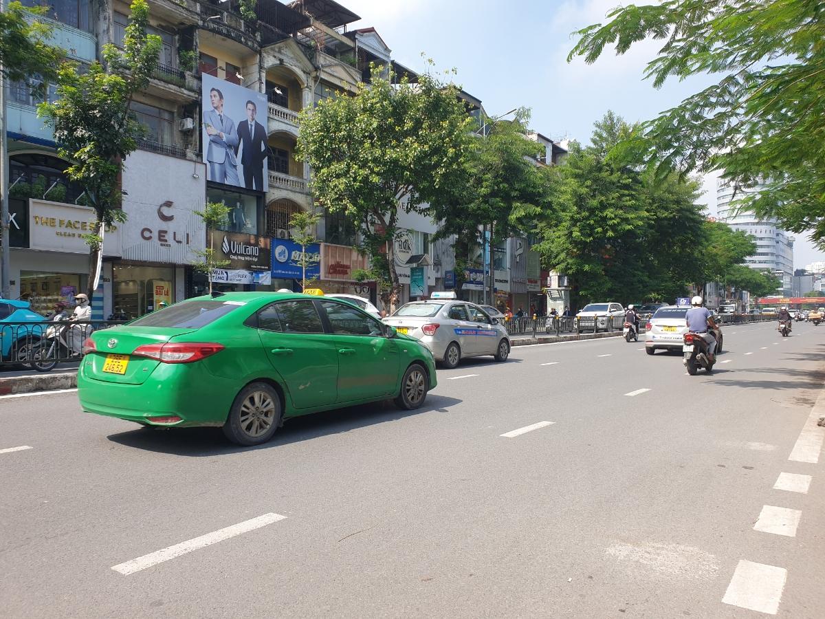 MẶT PHỐ SIÊU VÍP - THÁI HÀ - ĐỐNG ĐA - MỘT MẶT PHỐ. MỘT MẶT NGÕ. KINH DOANH THỜI TRANG ĐẸP NHẤT PHỐ