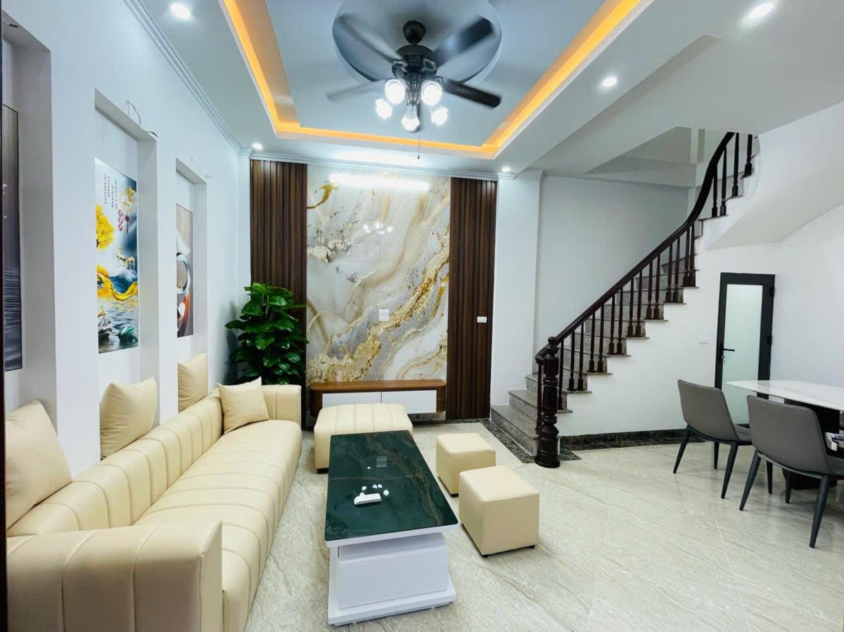 BÁN NHÀ TRƯƠNG ĐỊNH – 5 TẦNG -6 NGU -ĐẸP – NGÕ BA GÁC – HÀNG XÓM THÂN THIỆN, CHUNG CƯ NAM ĐÔ