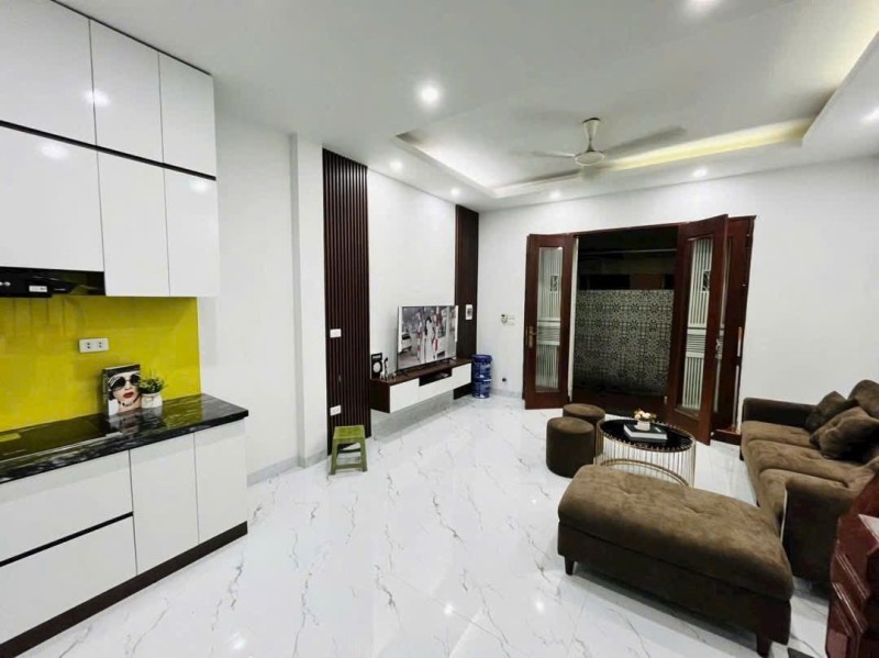 BÁN NHÀ 5 TẦNG ĐẸP – NGỌC THỤY, LONG BIÊN – FULL NỘI THẤT, 7,65 TỶ